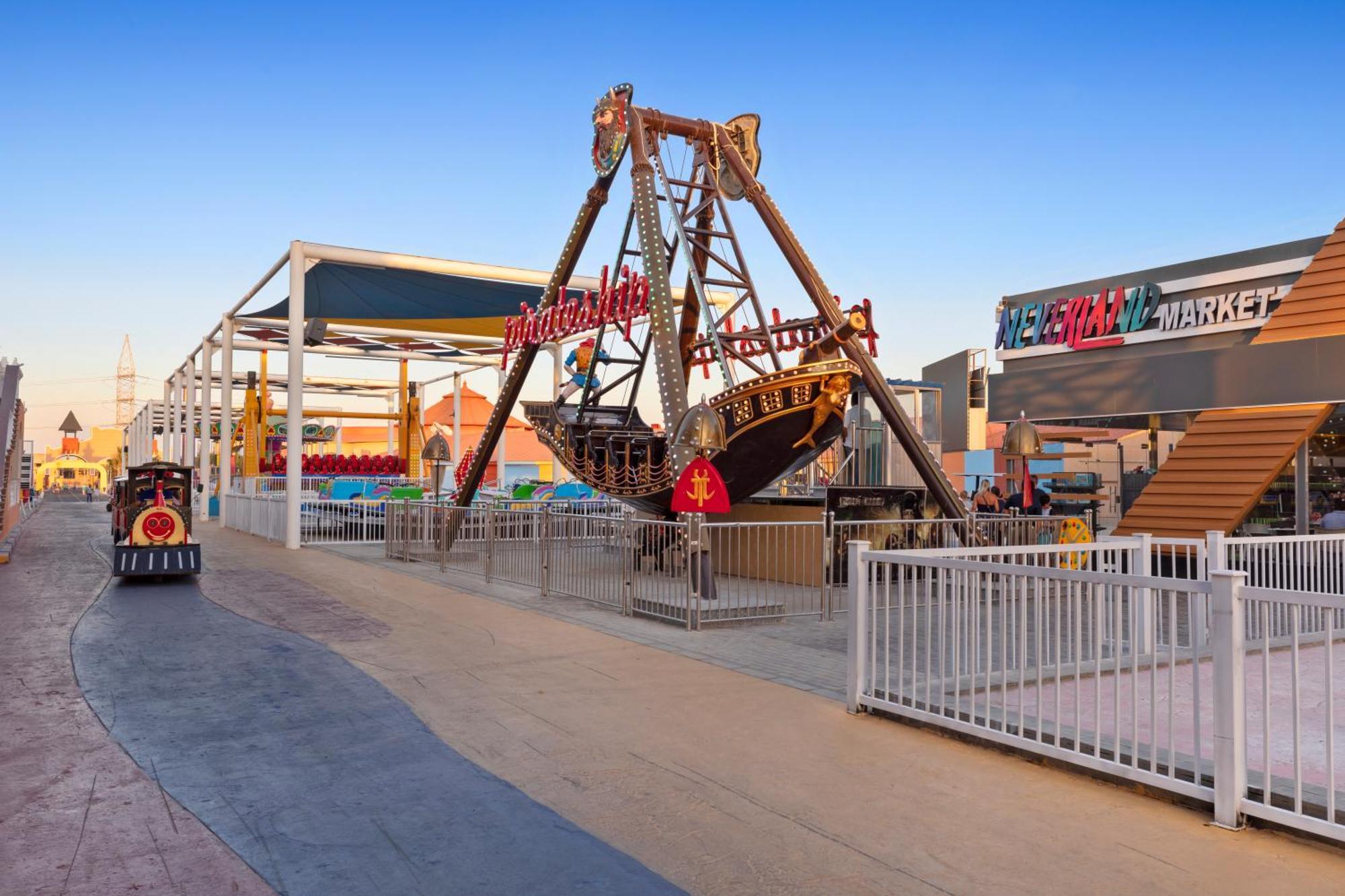 Neverland City Hurghada - Pickalbatros 外观 照片